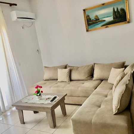 Appartamento Con Vista Mare Vlore Exterior photo