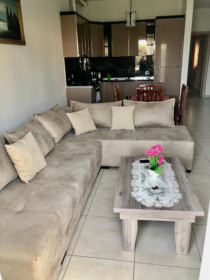 Appartamento Con Vista Mare Vlore Exterior photo